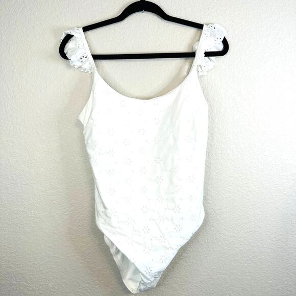 Chelsea & Violet White One Piece Large - Picture 1 of 4